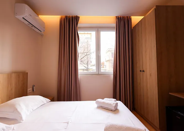 Grandstay *