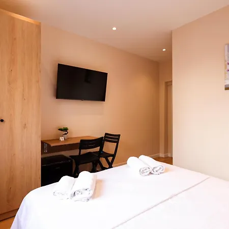 Grandstay Διαμέρισμα Τίρανα