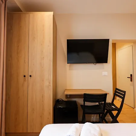 Grandstay דירה